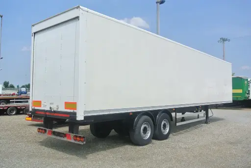 Allineamento:S.Rimorchio/Rimorchio (2Assi):(1 fisso + 1 sterzante carrello)